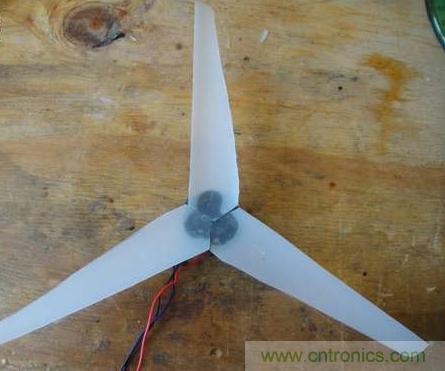 想減少電費嗎？DIY一個迷你風力發電機吧