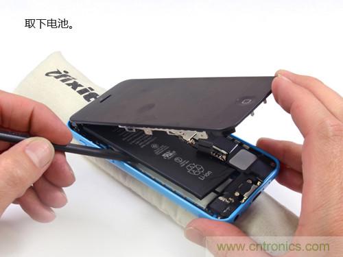內部能否出“彩”？“五彩機身”iPhone 5C拆解揭秘