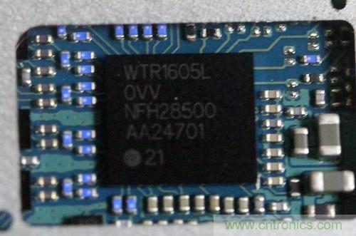 拆解4G新機索尼M35t：用料十足，易于維修