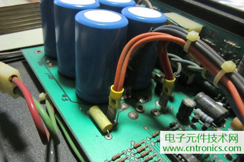 用料很給力！專業后級功放美國高峰FA1201拆解