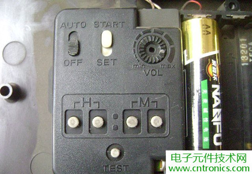 拆個老古董，日本精工石英電子掛鐘拆解