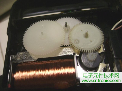 拆個老古董，日本精工石英電子掛鐘拆解