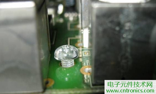觸摸屏售價過萬？一臺工控設備觸摸屏拆解