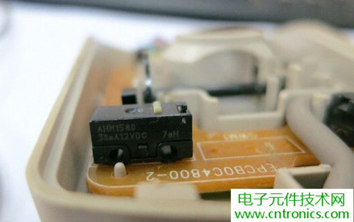 殿堂級機械鼠標拆解：嘆精致做工！