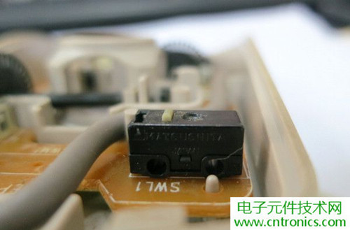 殿堂級機械鼠標拆解：嘆精致做工！