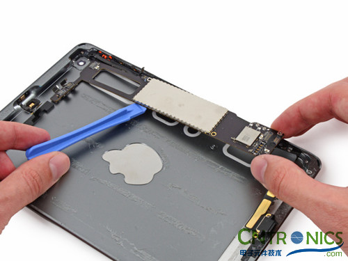 最新最牛最逆天的拆解：iPad Mini Retina 內部大揭秘！