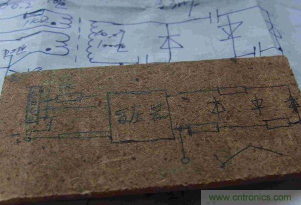 DIY單管自激，領略高壓電火花風采