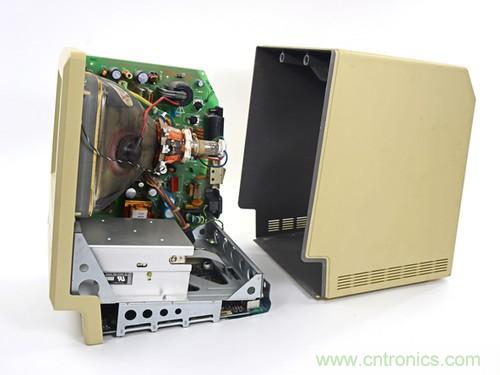 拆！古董級Macintosh 128K電腦