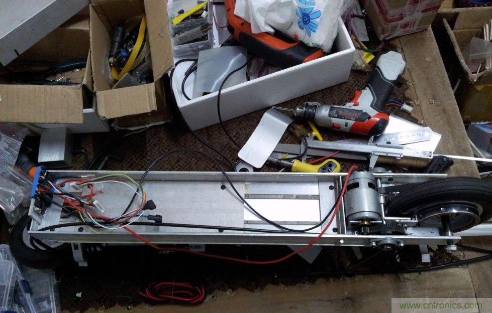 能工巧匠！DIY屬于你的電動滑板車！