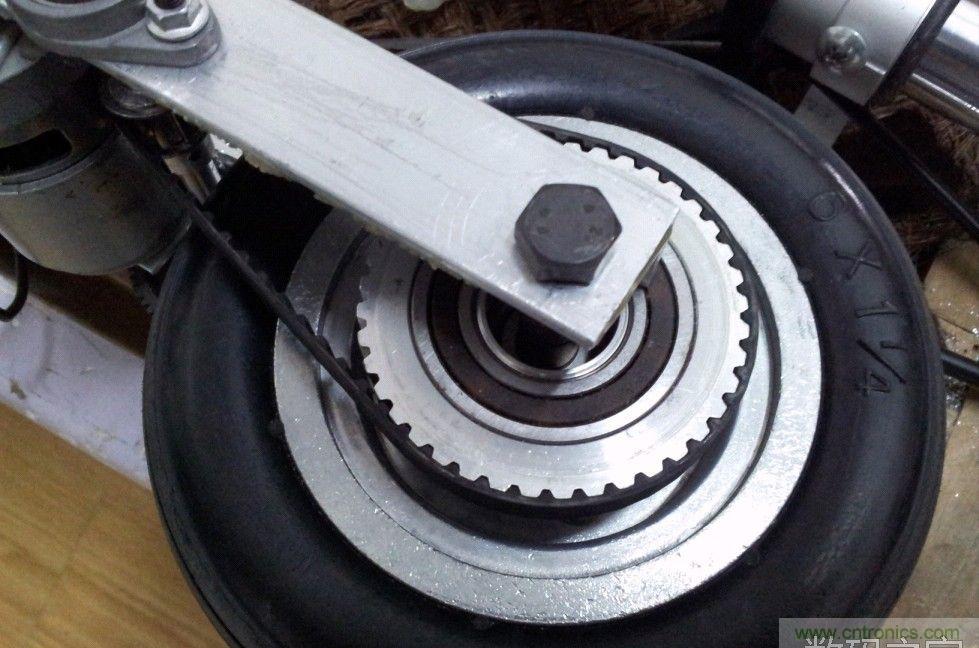 能工巧匠！DIY屬于你的電動滑板車！