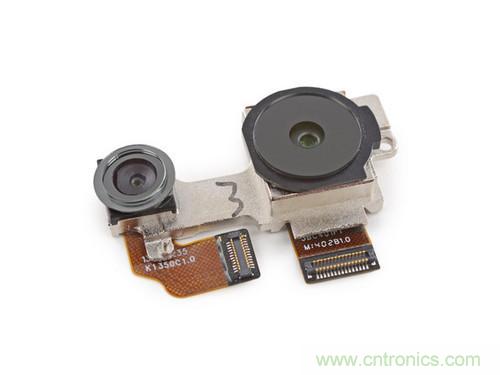 牛人強拆！新HTC One(M8)真機精密做工難修理