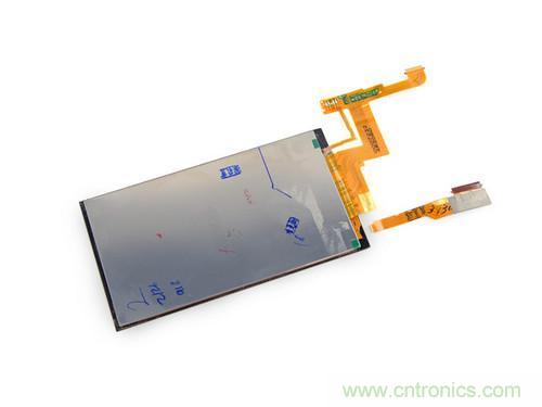 牛人強拆！新HTC One(M8)真機精密做工難修理