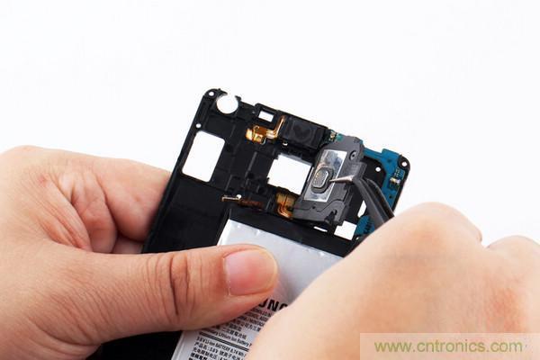 拆解狂魔荼毒新機三星金屬Galaxy A5，看槽點在何方？