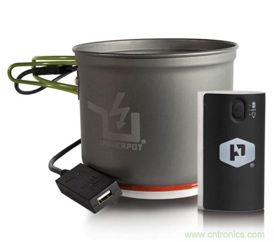 圖6：Powerpot設備利用熱源發電，使用者能一邊烹煮食物一邊為移動設備充電。