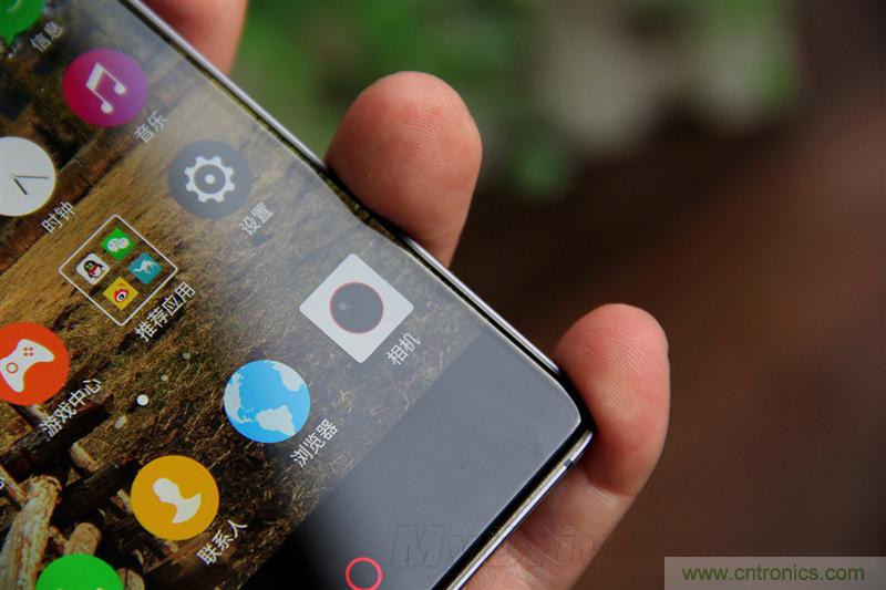 無邊框的 nubia Z9 ，一款既有驚喜，又有驚艷的智能手機