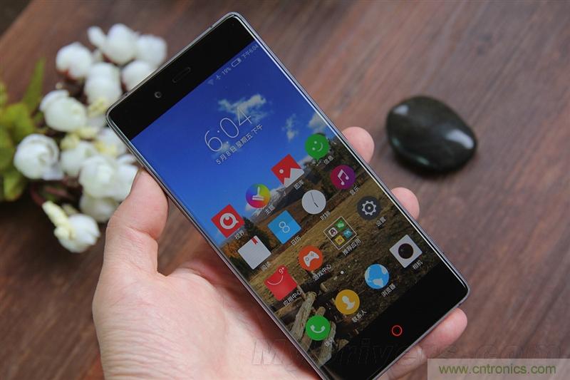無邊框的 nubia Z9 ，一款既有驚喜，又有驚艷的智能手機