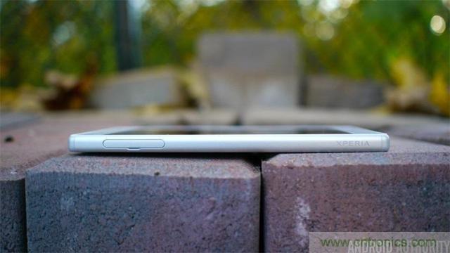 傳奇索尼，憑借Sony Xperia Z5能否在移動市場奪得一席之地？