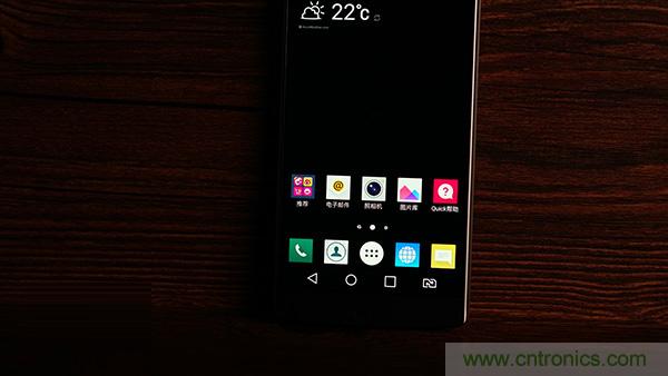 業界良心 LG V10 評測:剛毅、冷峻，不失人性化