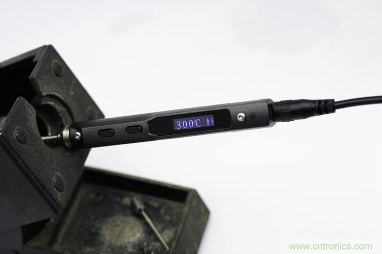一款能喚起 70 后工程師朋友“童年趣事”的迷你電烙鐵！