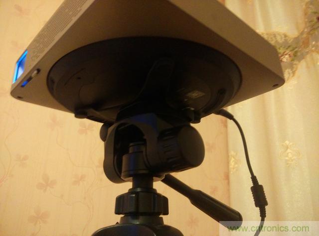 無屏電視時代已然來臨，客廳你做好準備了嗎？