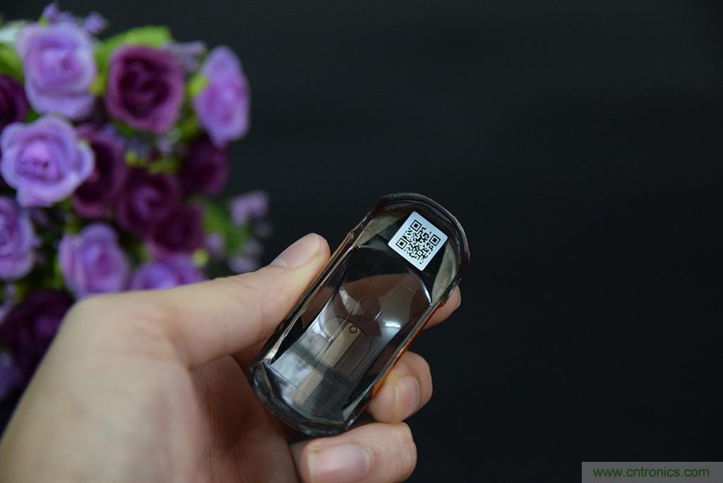 虛擬與現實相結合的飛車游戲，讓你體驗速度與激情的碰撞！