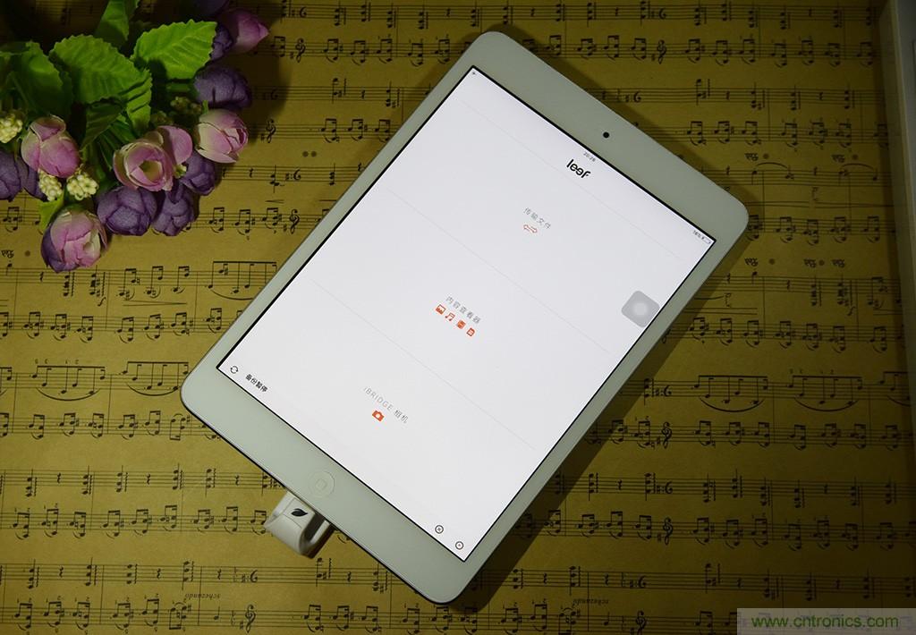 不越獄，就能隨意給iPad增容的影音娛樂利器
