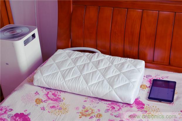 這個枕頭不僅能挽救睡眠還能挽救婚姻！