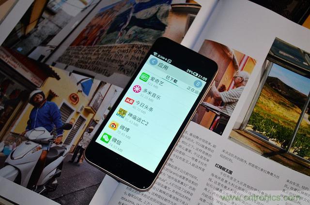 1599元，這款老年手機比小米note還貴100元