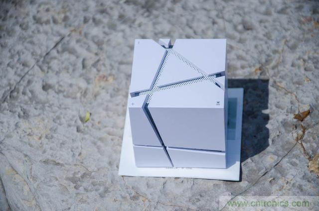 洛斐創意藍牙音箱，光與建筑點綴生活