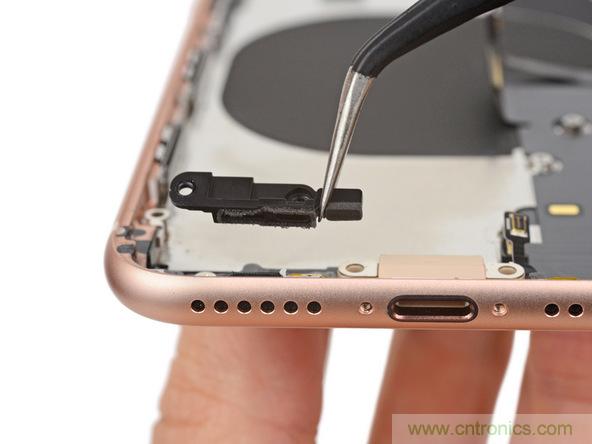 iPhone 8首拆：無線充電版本的iPhone 7？