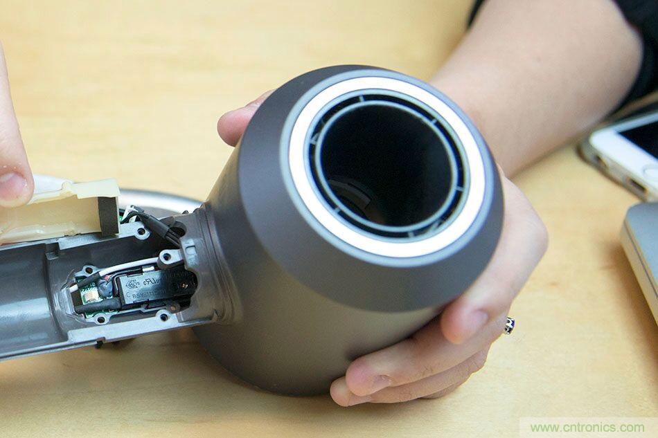 拆解戴森吹風機：近三千元的價格貴在哪？