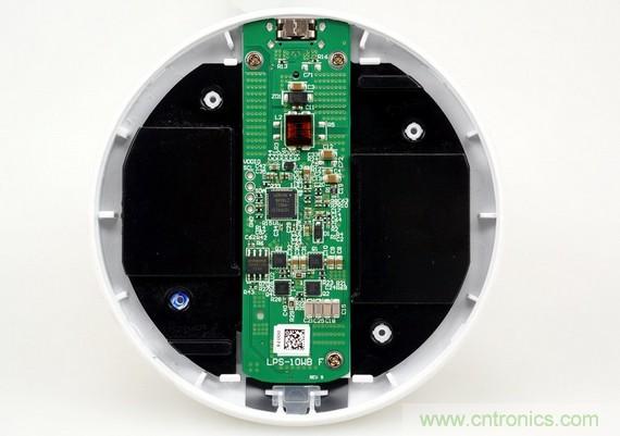 拆解對比：系出同門，小米、紫米無線充電器的差別有多大？