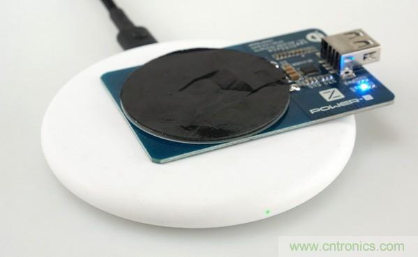 拆解對比：系出同門，小米、紫米無線充電器的差別有多大？