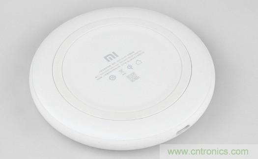 拆解對比：系出同門，小米、紫米無線充電器的差別有多大？