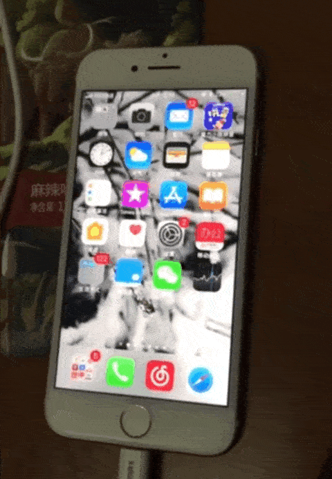 拆了個電容之后，我的iPhone也會自動訂房了