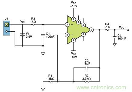 ADuC7026提供可編程電壓，用于評估多電源系統