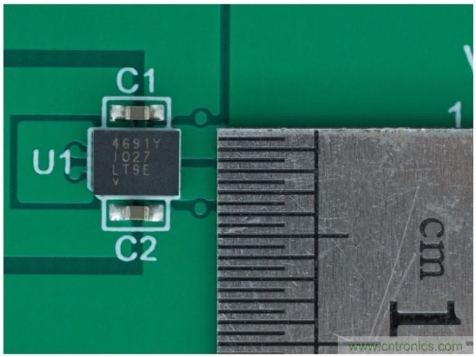 3.6V輸入、雙路輸出µModule降壓穩壓器以3mm × 4mm小尺寸為每通道提供2A電流