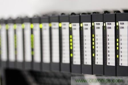減法的力量：提升工業應用中的隔離式、分離軌功率設計