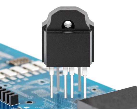 MOSFET技術解析：定義、原理與選型策略